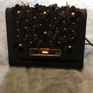 ALDO handbag in color black with gold